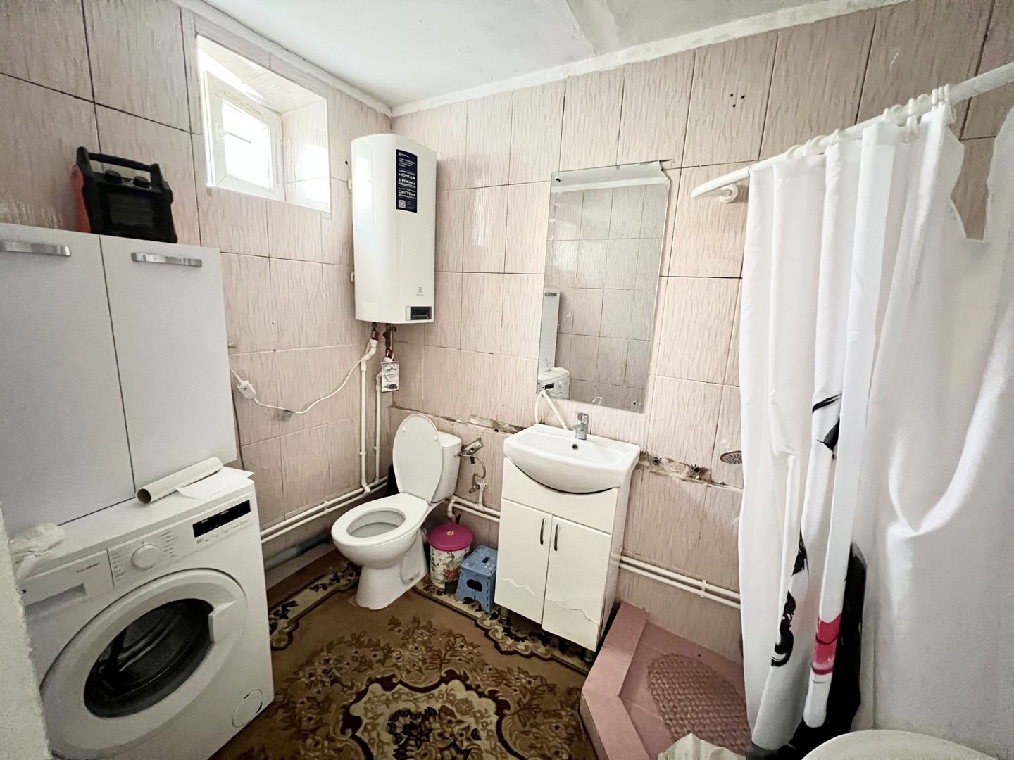 Casa în centrul or.Ialoveni - Poză 11