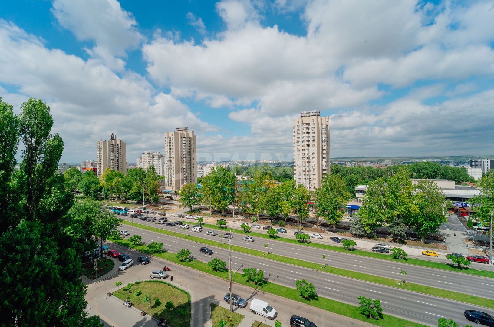 Apartament 3 camere spre chirie | Botanica, bd. Dacia 30/1 | 2 dormitoare disponibil din 01.09.2026 - Poză 12