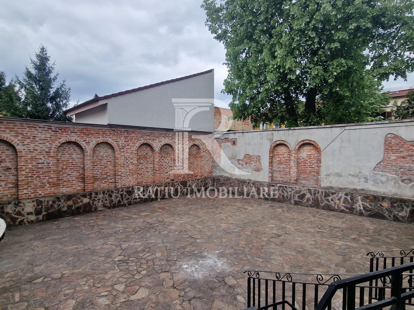Spațiu comercial | Ideal pentru companii | Zonă centrală | Oradea - Poză 8