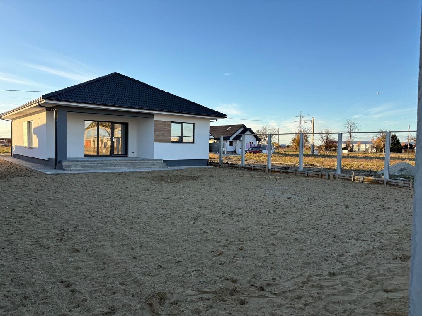 Casă nouă în Sântandrei – Sistem Fotovoltaic, 3 Dormitoare - Poză 2