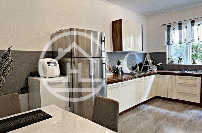 Casa de vanzare cu 3 camere in zona Gheorghe Doja, Oradea - Poză 3