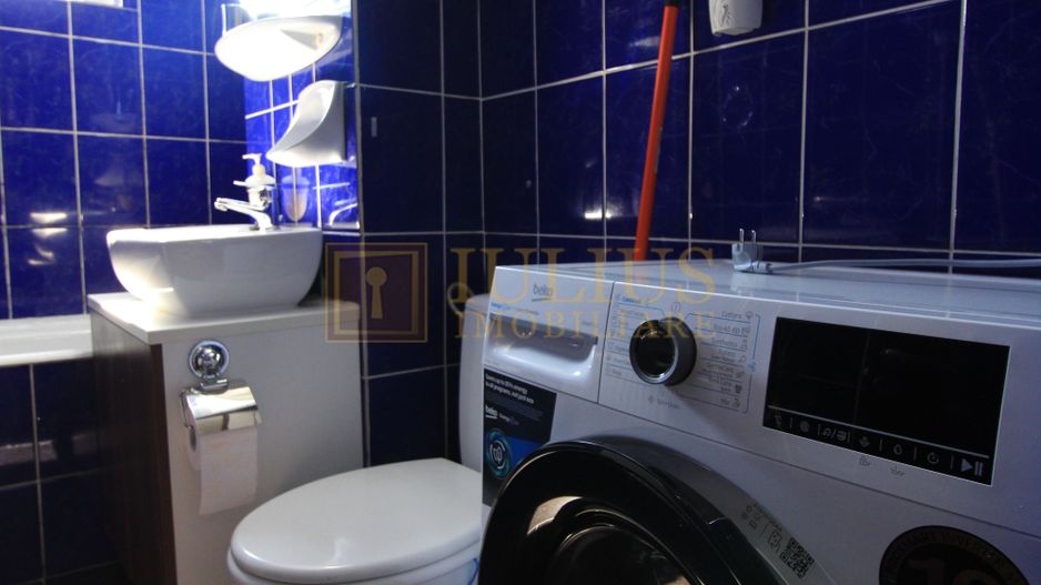 Zona linistita, o camera. - Poză 11