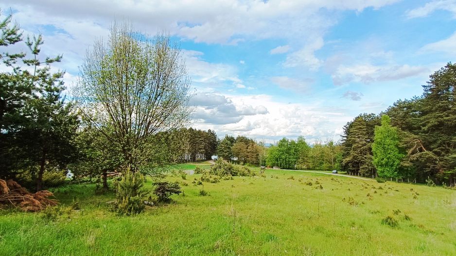 Teren in localitatea Reci,langa lacuri - Poză 2