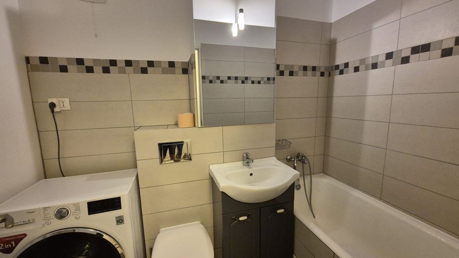 Exclusivitate - Imobil situat lângă pădure - Poză 5