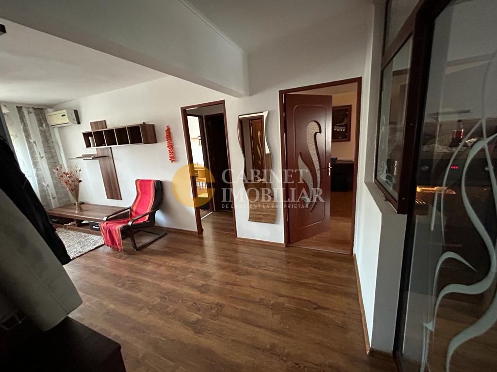 Apartament 4 Camere + Boxa Etaj 3 Frumoasa Bloc 1983 - Poză 16