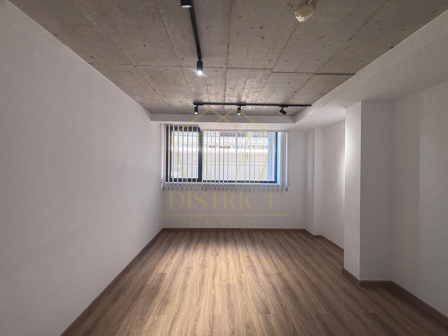 COM 0% Spatiu comercial 100mp, bloc nou | XCITY TOWERS - Poză 5