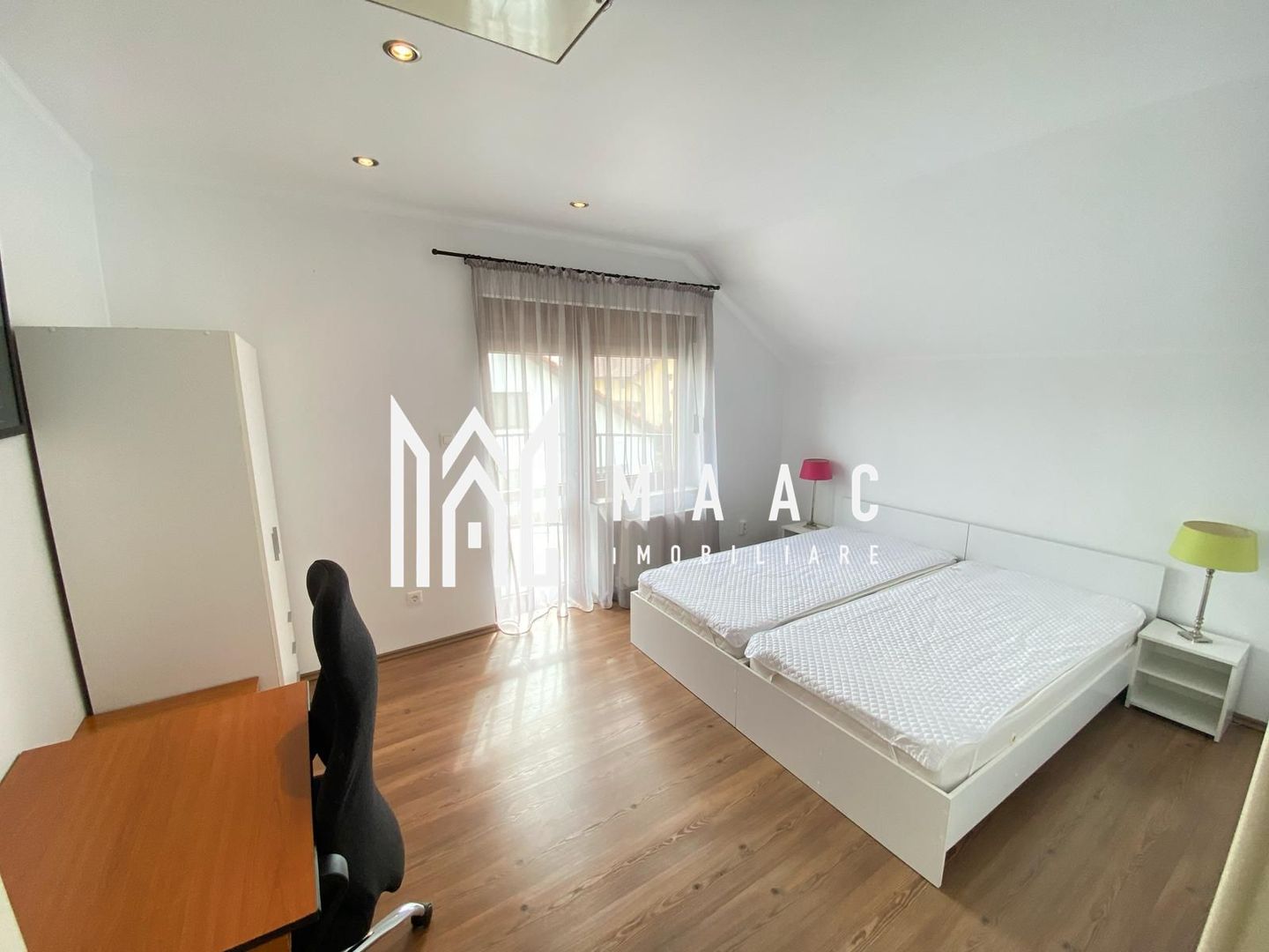 Casă Individuală I Curte Generoasă I Selimbar - Poză 2