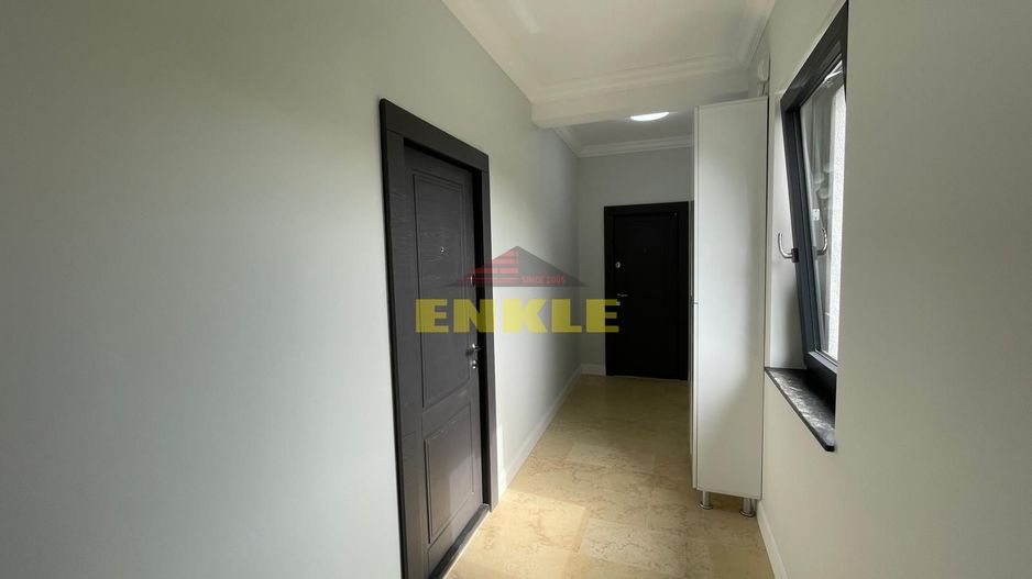 De închiriat: 2 spații comerciale moderne, 80 mp fiecare. - Poză 3