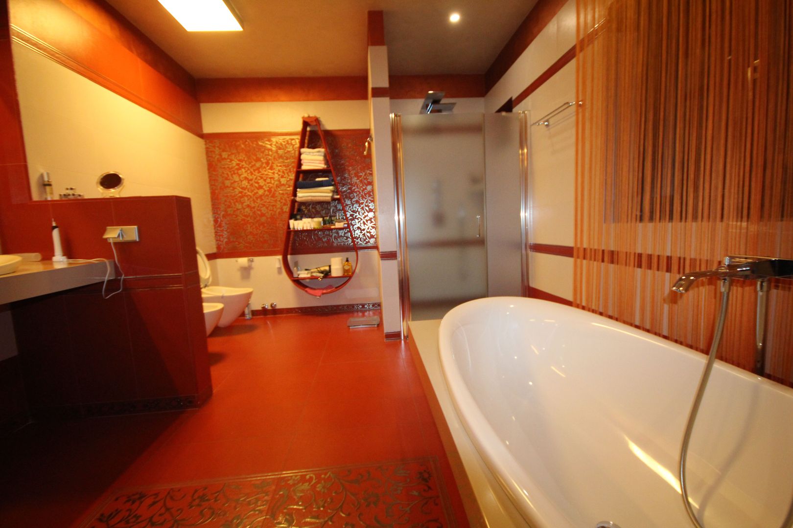 Lux la 5 minute de Iulius Twon - Poză 43