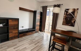 Apartament spre inchiriere zona Coresi