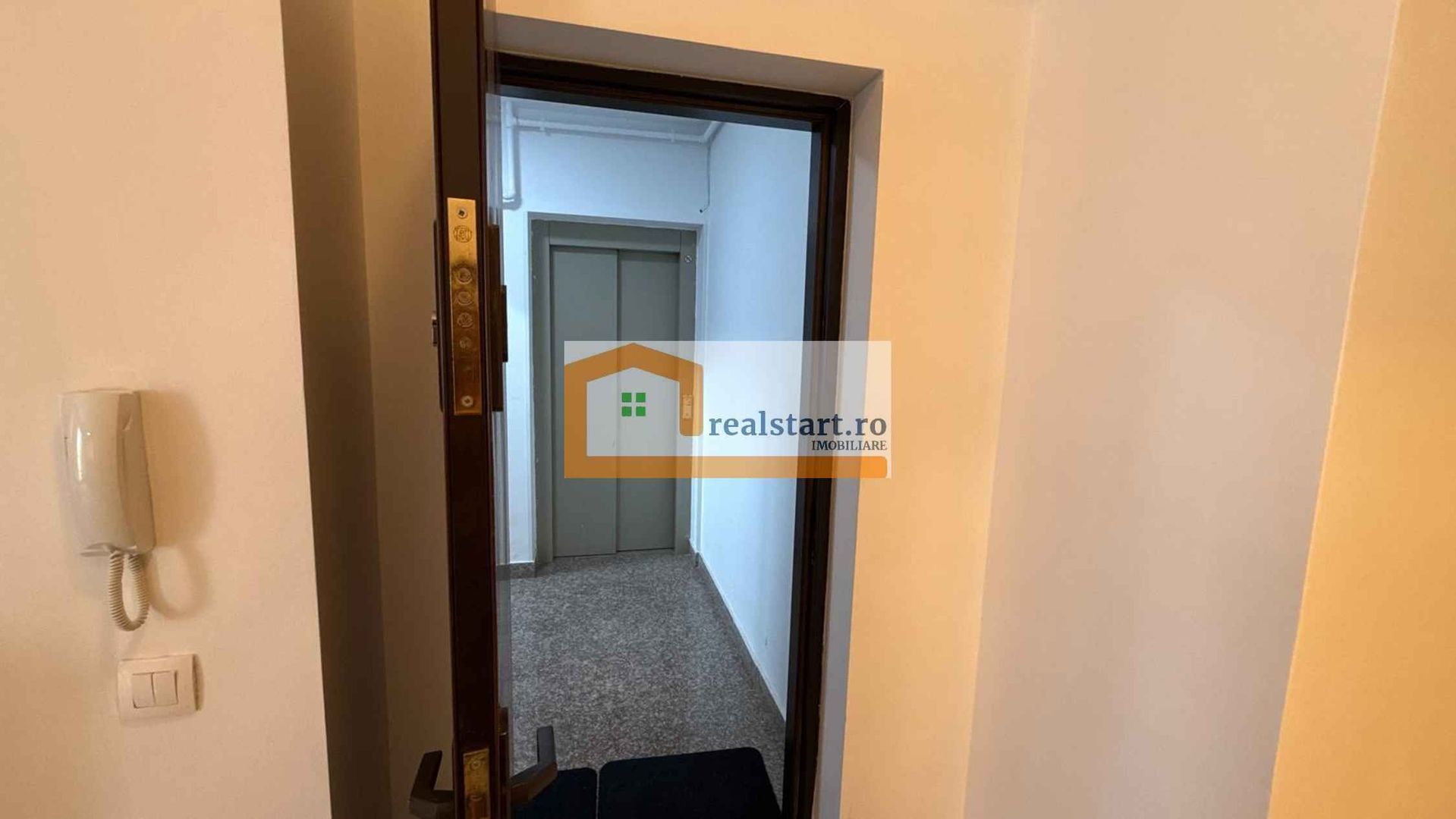 Baneasa, I. Ionescu de la Brad, lift, curte proprie22mp, parcare - Poză 23