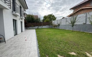 Casa superba , 5 camere si garaj ,zona linistita Sibiu - Poză 9