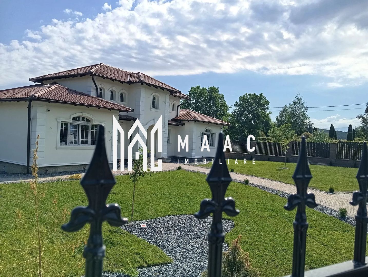 Vila 4 dormitoare 800 mp teren Tocile DEZVOLTATOR ! - Poză 2