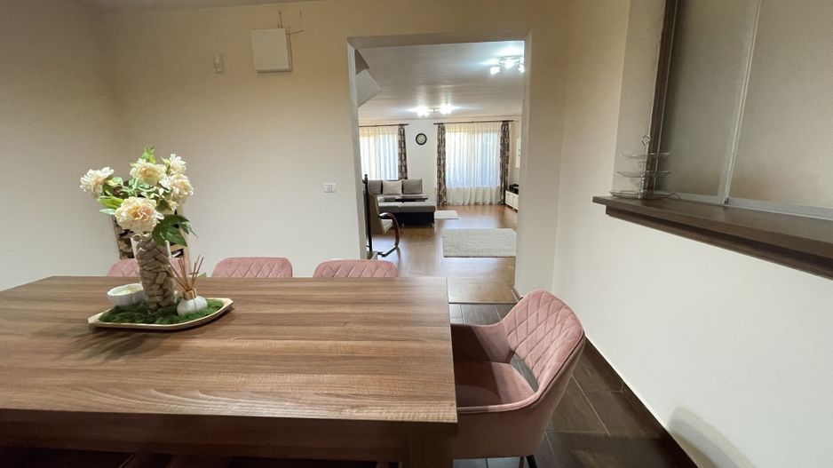 Casa moderna, frumos amenajata in zona Bogdanestilor - Poză 6