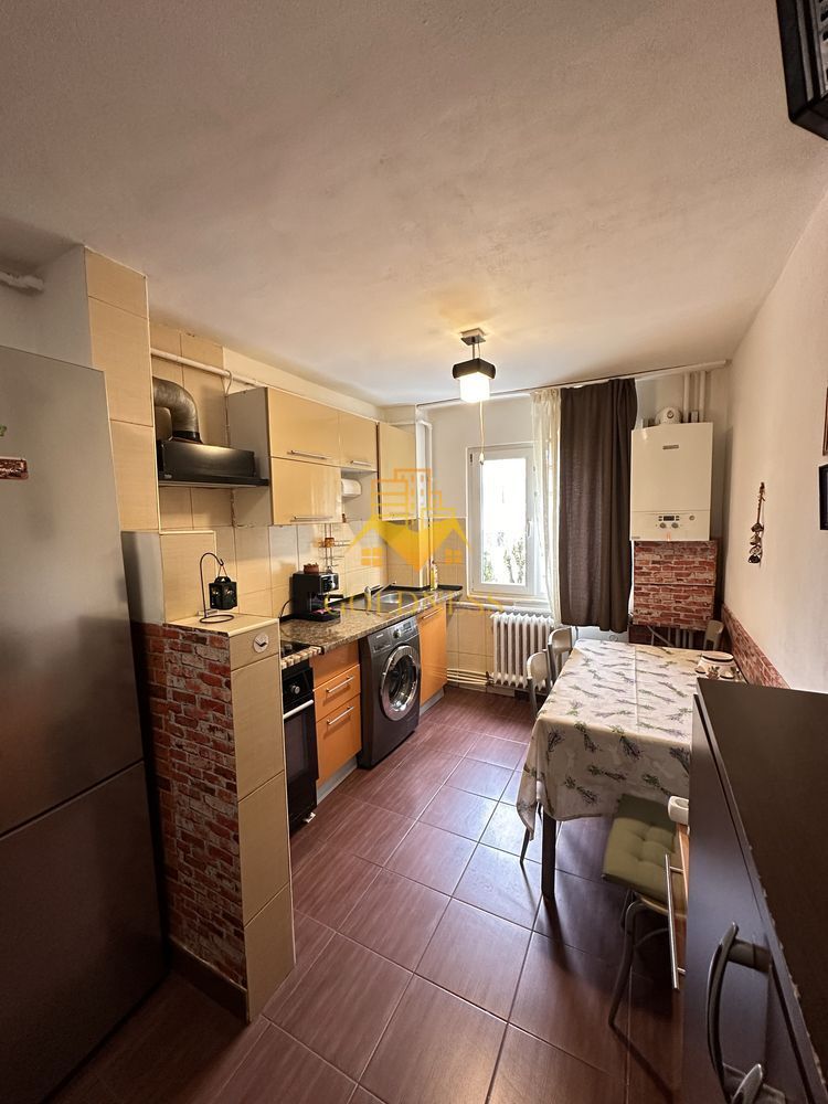 4 camere, Cartierul Manastur, Primăverii, McDonald's, Parcare - Poză 6