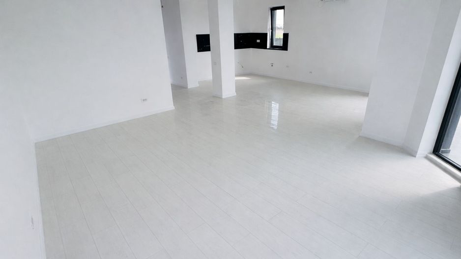 Vila moderna Tunari, asfalt si toate utilitatile, curte MARE, 0% Comision - Poză 6