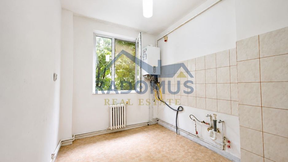 Apartament 3 camere | Șoseaua Nordului | Etaj 3/4 | Centrală proprie - Poză 3