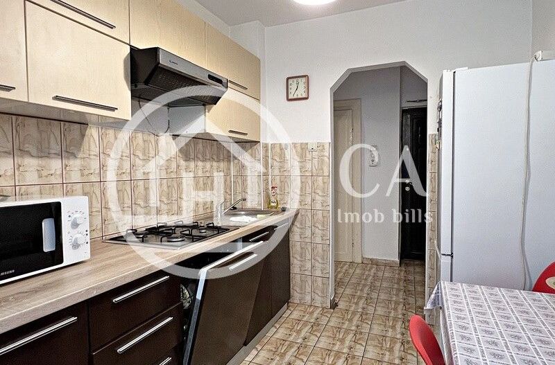 Apartament de închiriat cu 2 camere în zona Rogerius, Oradea - Poză 6