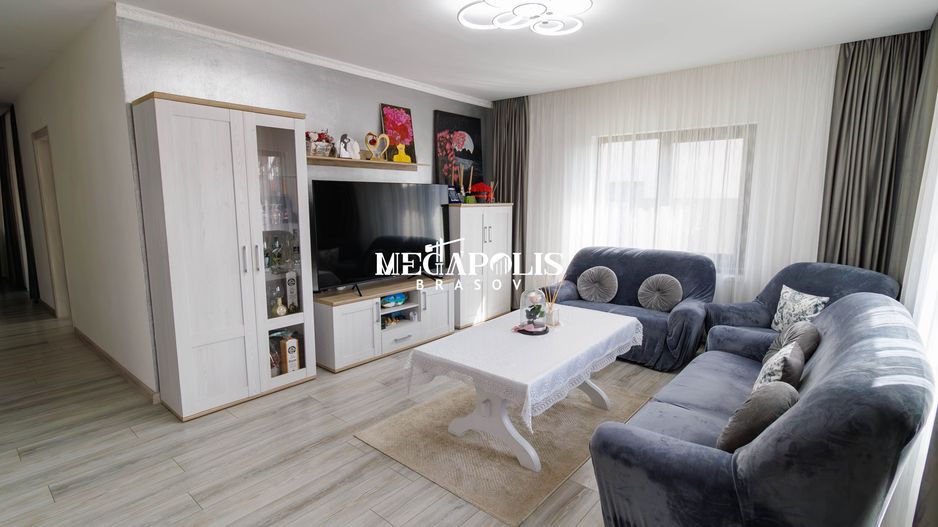 Casă spațioasă 4 dormitoare Sânpetru, 500 mp teren, mobilată complet - Poză 7