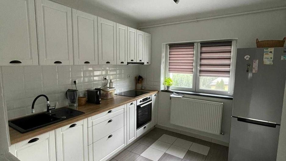 BRASADAS vinde ap 3 cam etaj 1 pe Careiului. - Poză 1