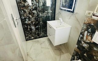 Casa finisaje de inalta calitate, 144mp utili, 350mp teren Giarmata - Poză 2