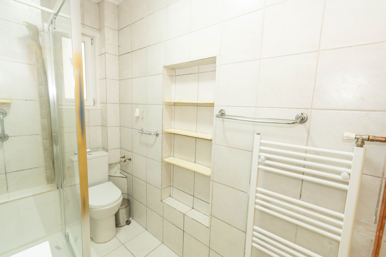 Apartament cu 3 camere de inchiriat, 69 mp utili, Mall Vitan - Poză 15