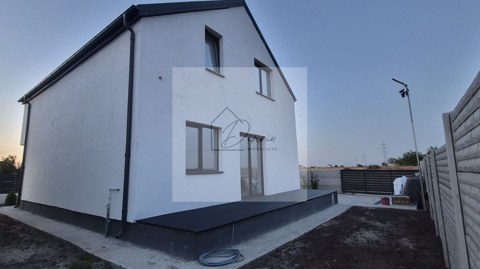 VILA P+1E Berceni I 4 camere Premium I COMISION 0% - Poză 2