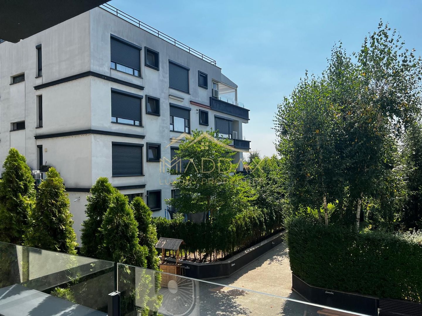 Apartament 3 camere /120 mp/ in complex Laguna Residence Lacul Tei / parcare - Poză 34
