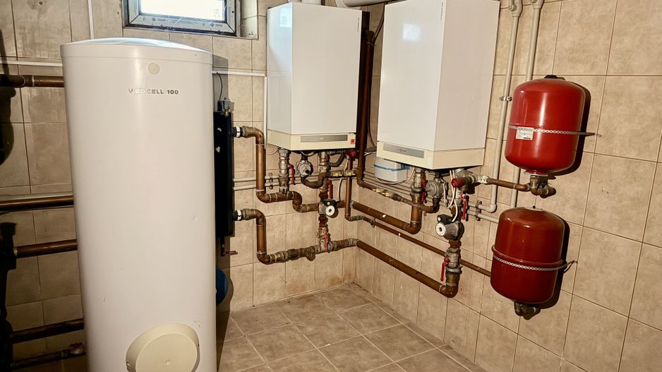 Duplex 14 camere Pantelimon Cernica 864 mp desfasurati - Poză 39