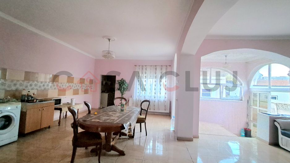 Casa Individuala, Iris!! - Poză 1