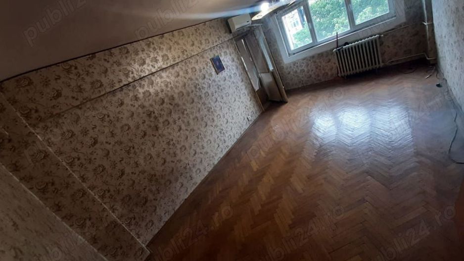Apartament 4 camere Decomandat Strada Traian- Calea Mosilor - Poză 1