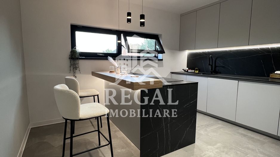 Casă modernă tip duplex, ideală pentru 2 familii – in loc. Strei - Poză 3