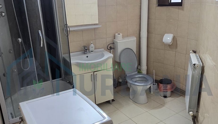 # închiriez AP 2 cam D -zona Podu' de Fier - Poză 4