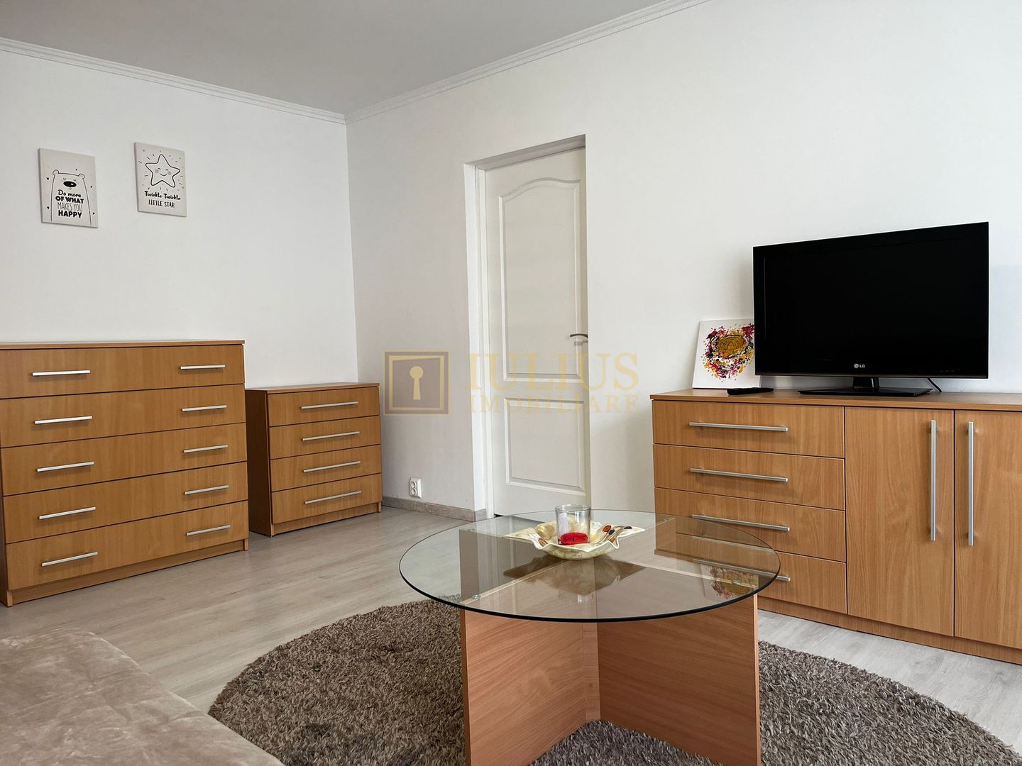 St, Bucuresti, foarte aproape de UMFT,  2 camere, centrala proprie. - Poză 5