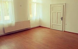 BRASADAS vinde ap 2 cam la curte comună zona CENTRALA. - Poză 5