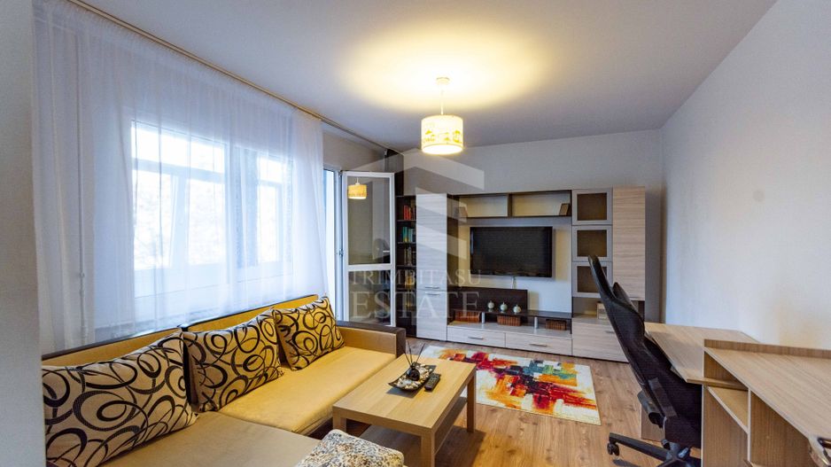 Titan str. Burdujeni, Ap. 3 camere de inchiriat, la 800 m de metrou - Poză 1