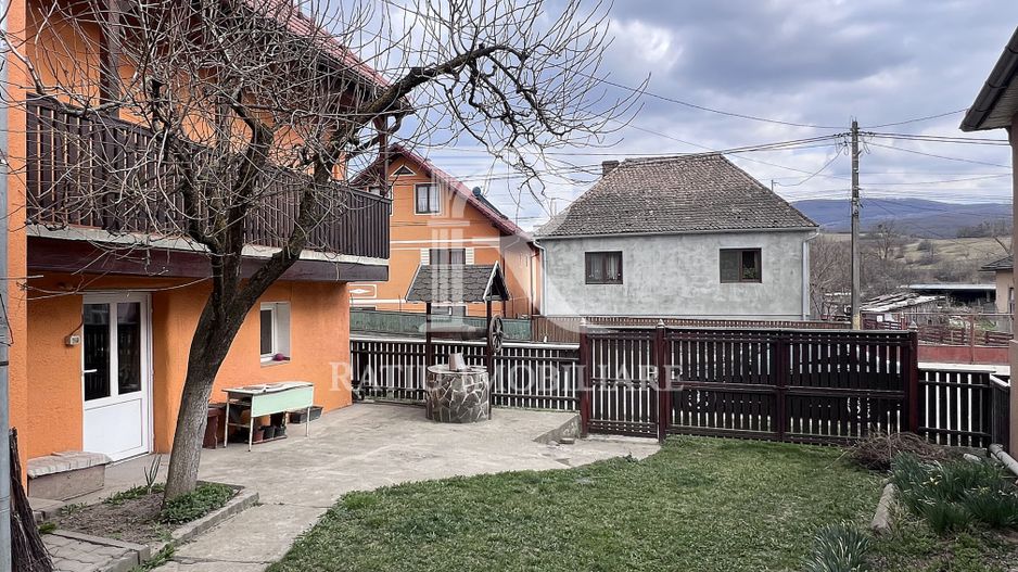 Proprietate rurală de vânzare | 1500 mp teren | Cobătești | Harghita - Poză 9