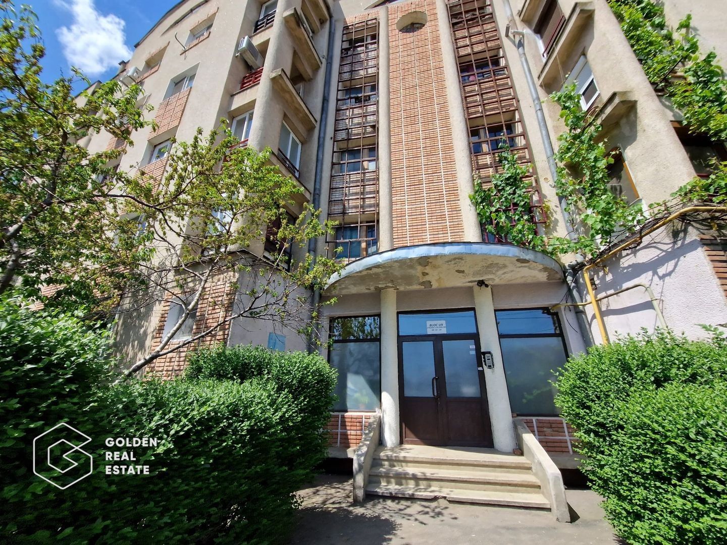 Apartament o camera, decomandat, etaj 2, zona UTA - Poză 8