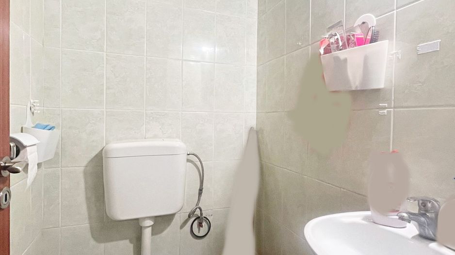 Casă cu 2 spații comerciale la stradă zona Decebal, Oradea - Poză 22