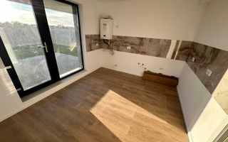 CASE INDIVIDUALE - 6 CAMERE, GARAJ, PANOURI SOLARE, COMISION 0% - Poză 4