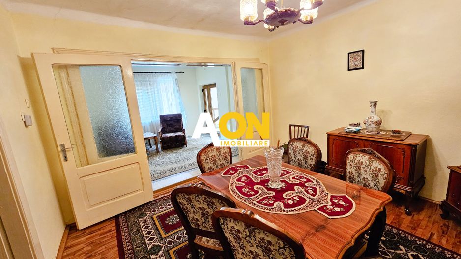 Casa cu 4 camere, 2024 mp teren, la asfalt, cu utilitati, Vintu de Jos - Poză 10