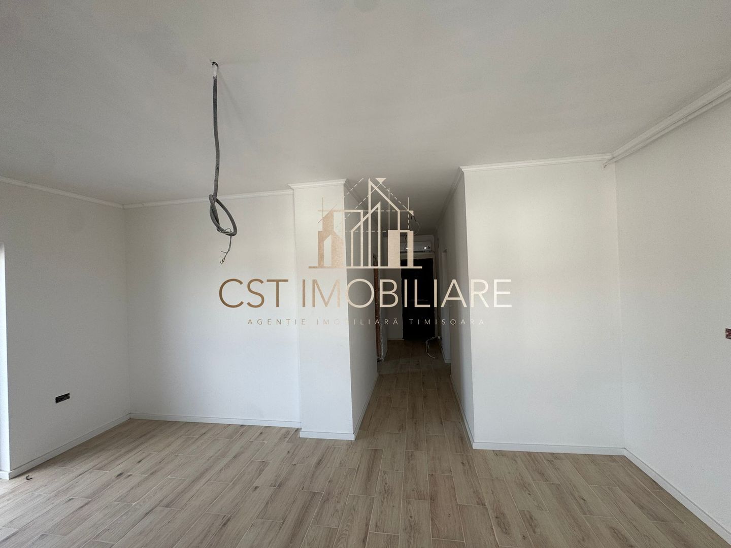 Apartament cu 4 camere / Terasa 30 mp - Poză 6