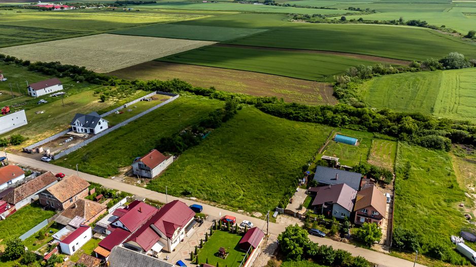 VÂNDUT Teren pentru construcție casă individuală Zădăreni - Poză 4