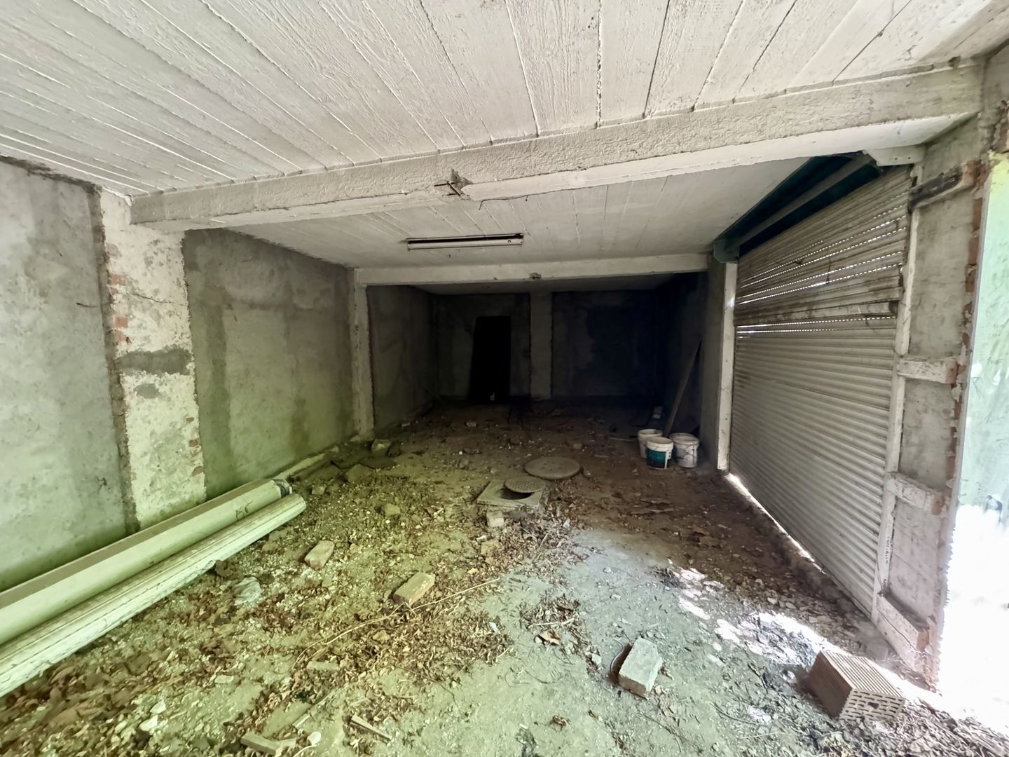 OPORTUNITATE RARA - imobil central, multifunctional, curte PROPRIE - Poză 37