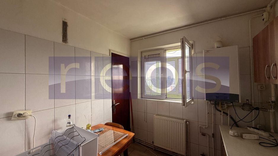 VANZARE APARTAMENT  2 CAMERE ZONA MOSILOR - Poză 8