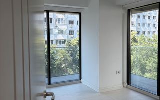 Spațiu comercial / Apartament 3 camere de închiriat, zona Palas Mall, Iași - Poză 3