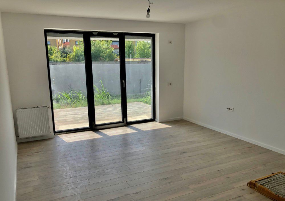 Vila duplex Otopeni | 23 August | Mega Image - Poză 3