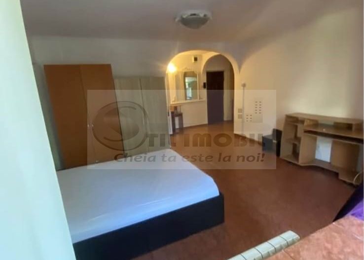 Apartament 1 camera decomandat etaj 1 Gara 380 euro - Poză 3