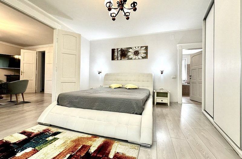 Închiriere casă cu grădină și șemineu în Timișoara – Stil și confort! - Poză 13