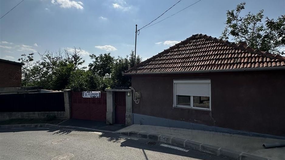 CASA DE VANZARE EPISCOPIA Str. Dealului 732 MP - Poză 7